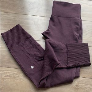 Lululemon ebb to street leggings